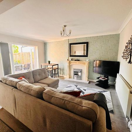 Birmingham Blissful Apartment With 2 Bedrooms Екстер'єр фото