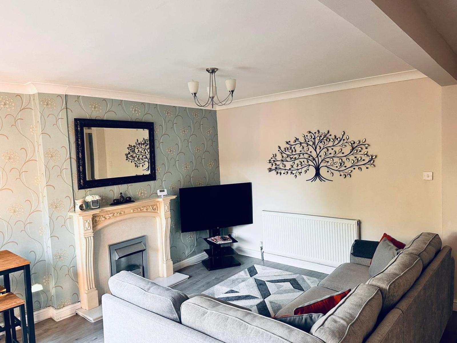 Birmingham Blissful Apartment With 2 Bedrooms Екстер'єр фото